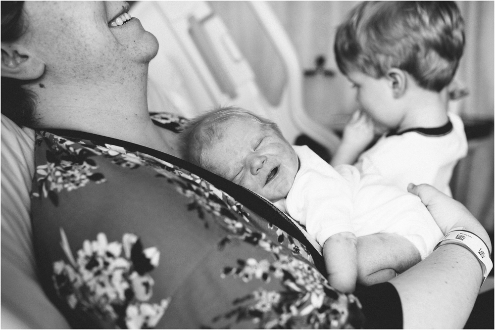 Charlottesville-Virginia-Newborn-Hospital-Session-UVA_0145.jpg