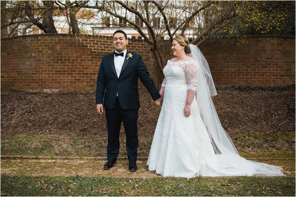 Charlottesville-Virginia-Wedding-Elopement-Photographer-UVA_0105.jpg